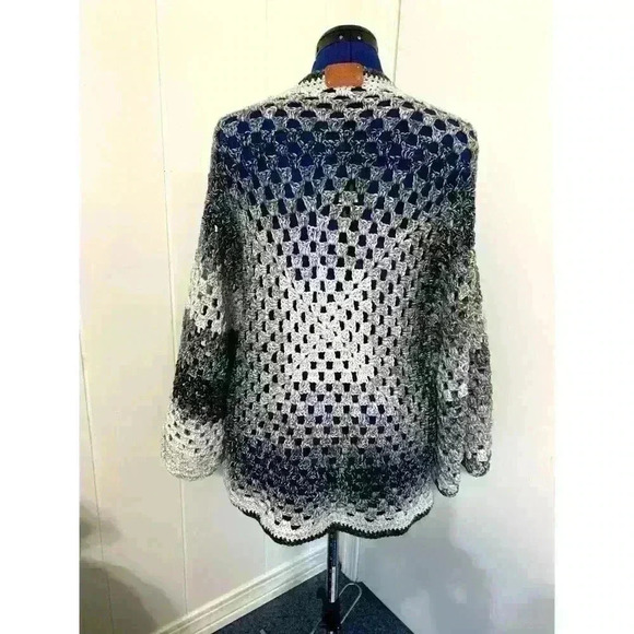 Knit Tops - Cárdigan a Crochet Handmade Women's Large Gray Granny Stitch Open Knit
